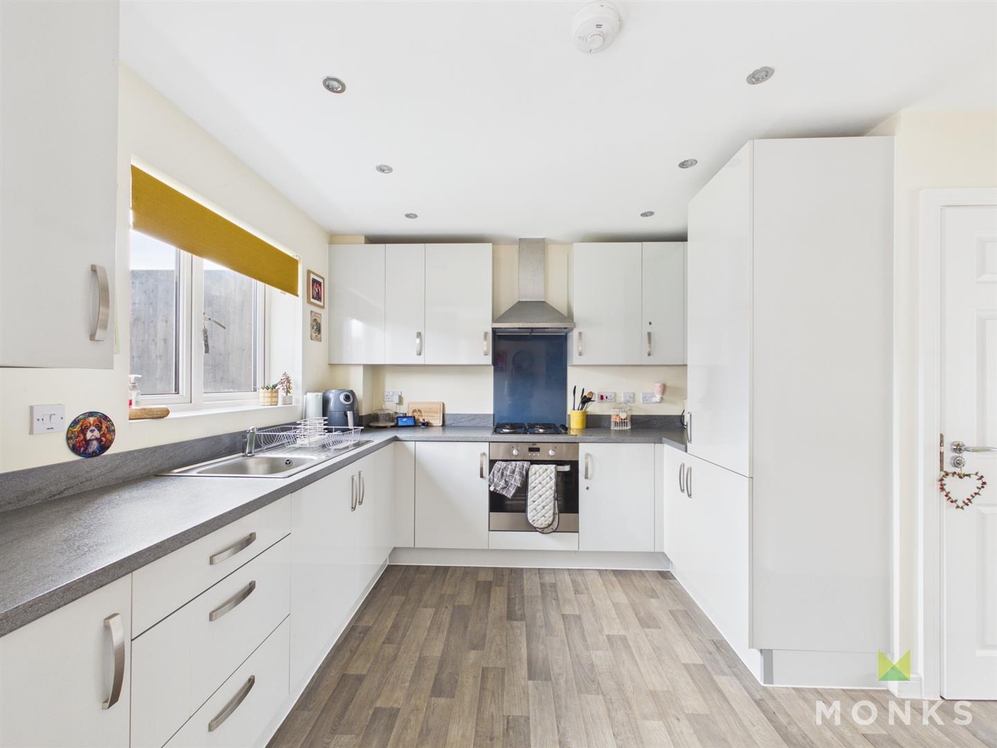 5 Griffiths Close, Shrewsbury, SY2 6FZ For Sale